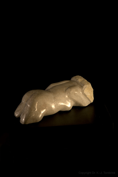 069_Die Liegende0001