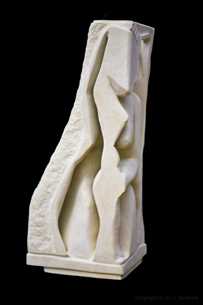 226_Fam Fatal 2_Sandstein_Tombrink_Skulptur
